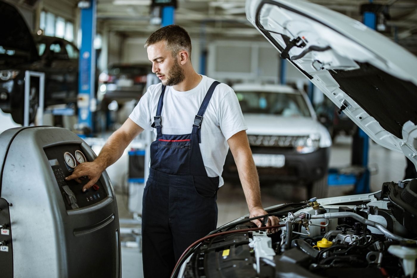 car AC compressor repair