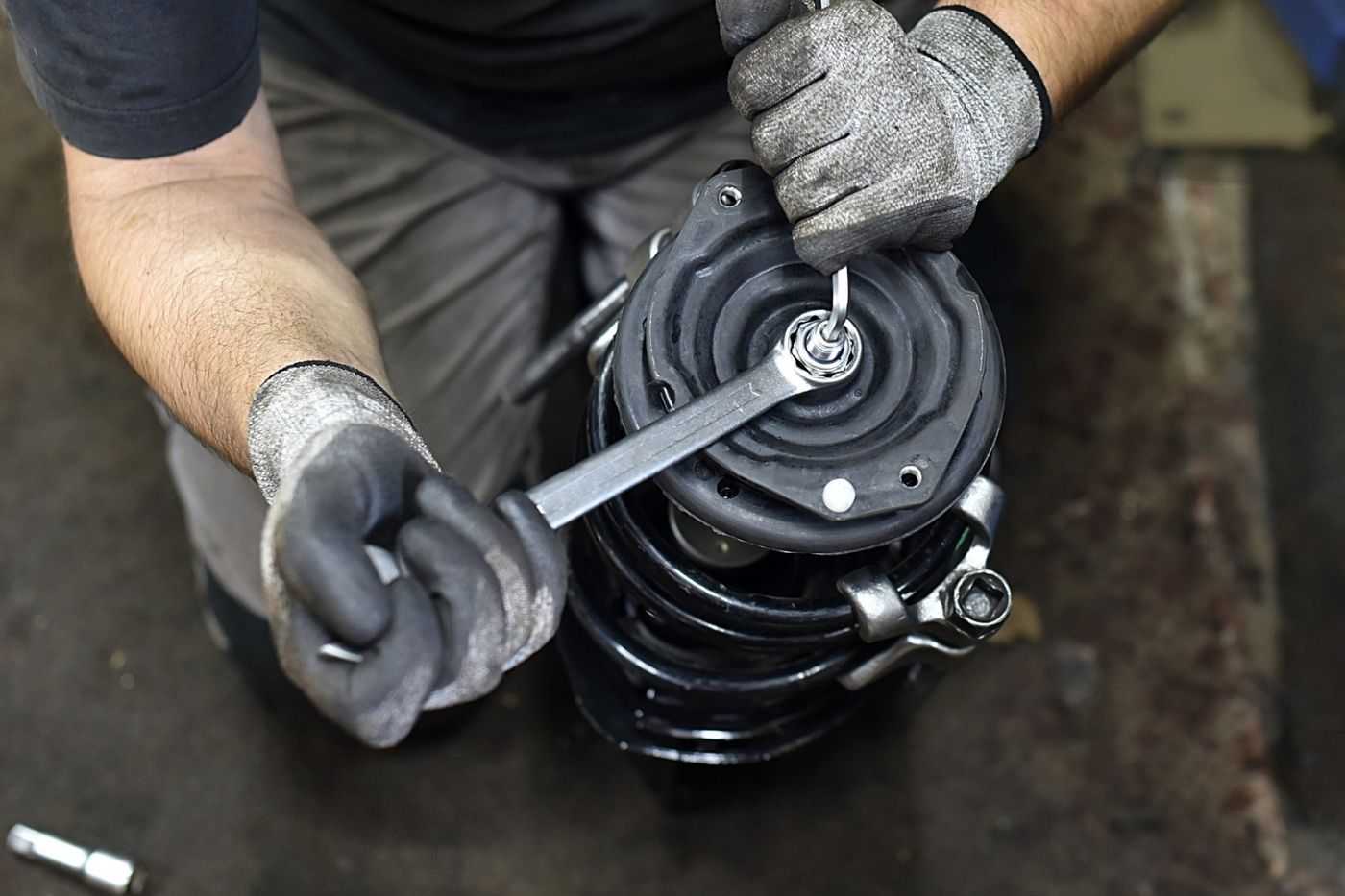 strut mount replacement